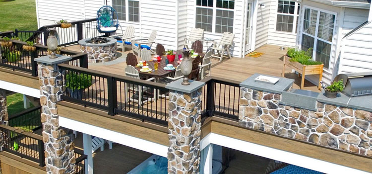 Custom Deck Design Contractors in Glendale, CA