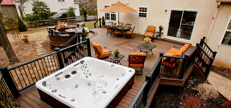 Creative Custom Decks Design in Glendale, CA